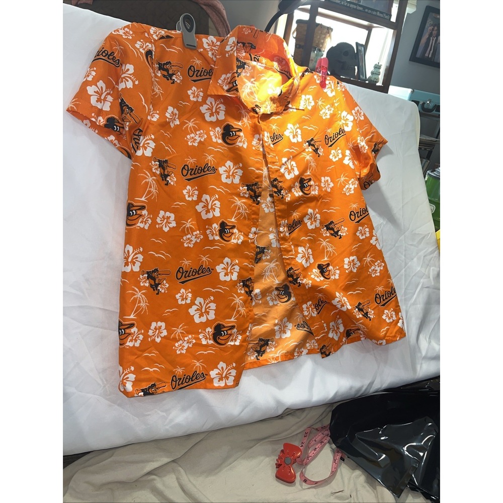 Baltimore Orioles SGA 7/15/2015 Adult XL Button Up Hawaiian Shirt Brand New! 89